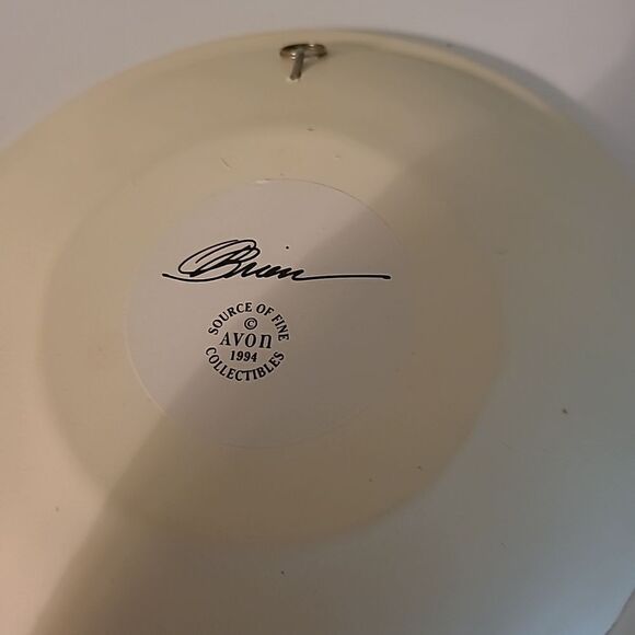 1994 Avon Fine Collectibles - Picture 2 of 5